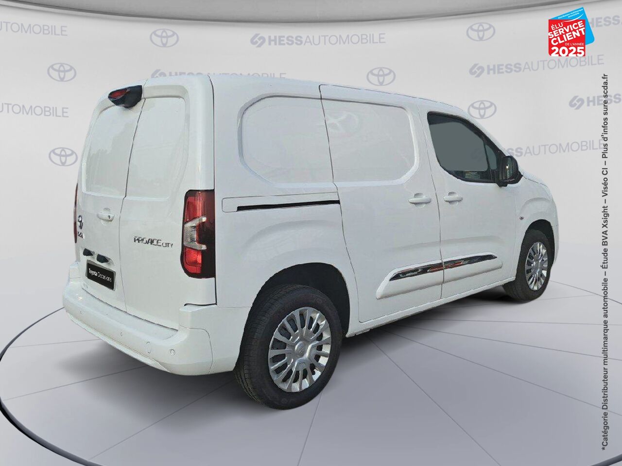 Véhicule d'occasion TOYOTA PROACE CITY MEDIUM 100 D-4D BUSINESS RC23 CAMERA chez Toyota Bar le Duc