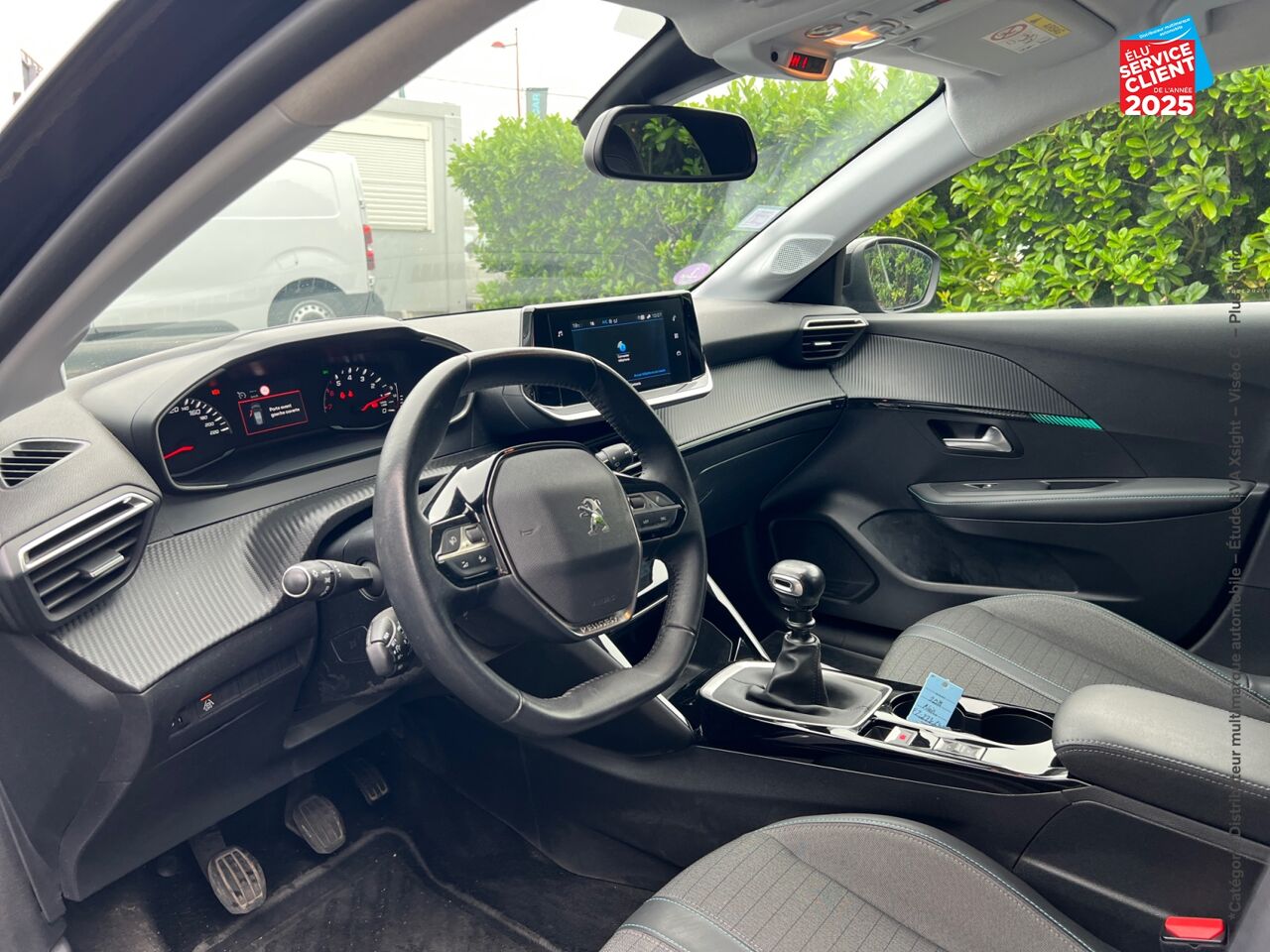 Véhicule d'occasion PEUGEOT 208 1.2 PURETECH 100CH SS ALLURE 118G chez Peugeot Hirson