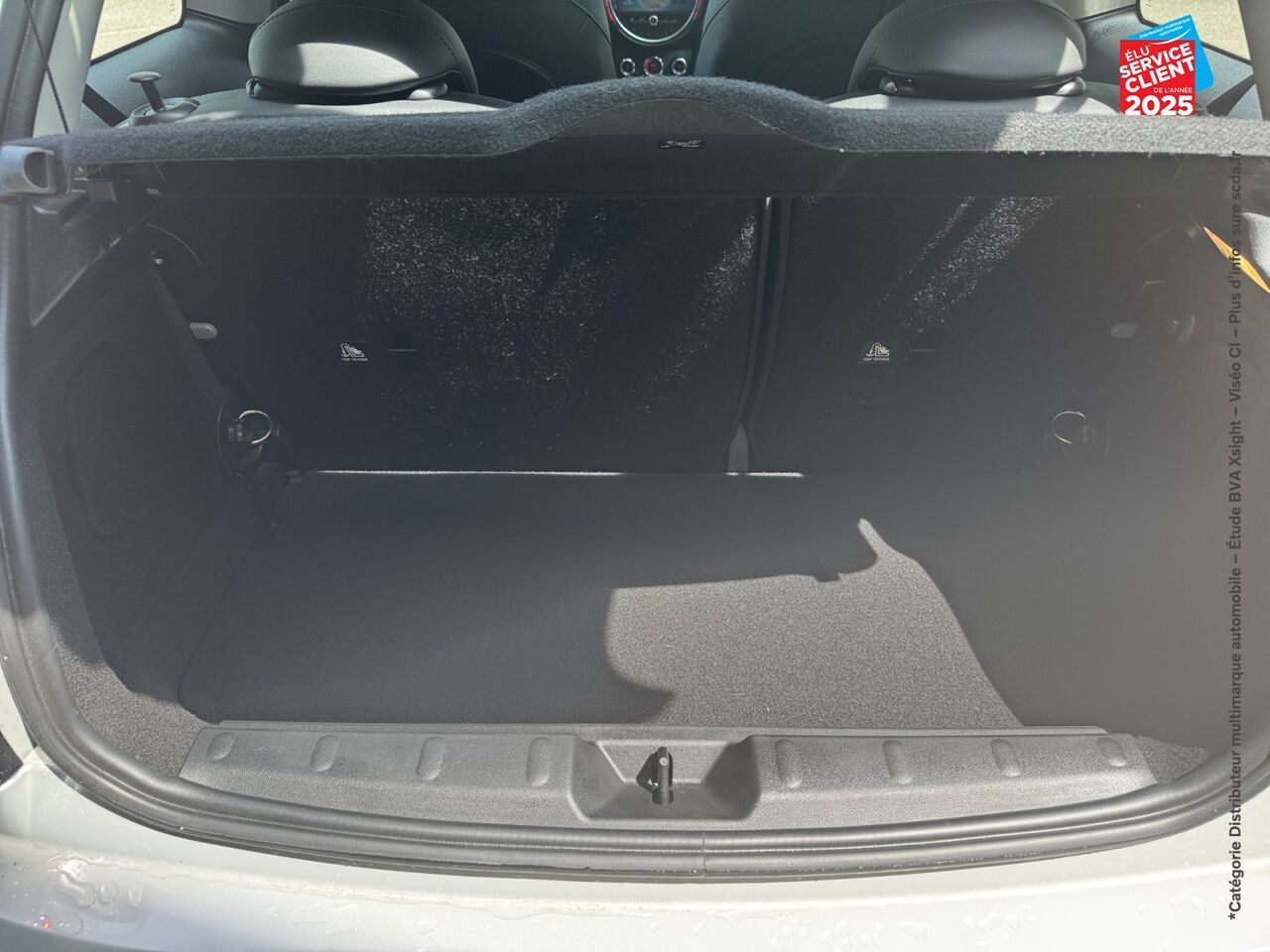 Véhicule d'occasion MINI MINI COOPER S 178CH BVA7 TOUVRANT SIEGES CHAUF GPS RADAR AR CARPLAY chez Hyundai Epernay