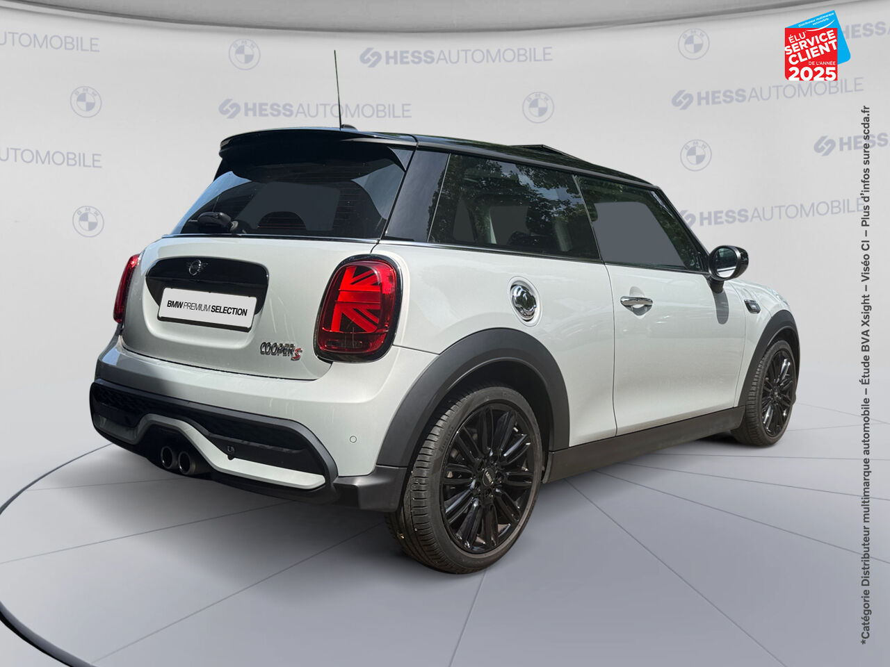 Véhicule d'occasion MINI MINI COOPER S 178CH BVA7 TOUVRANT SIEGES CHAUF GPS RADAR AR CARPLAY chez Hyundai Epernay