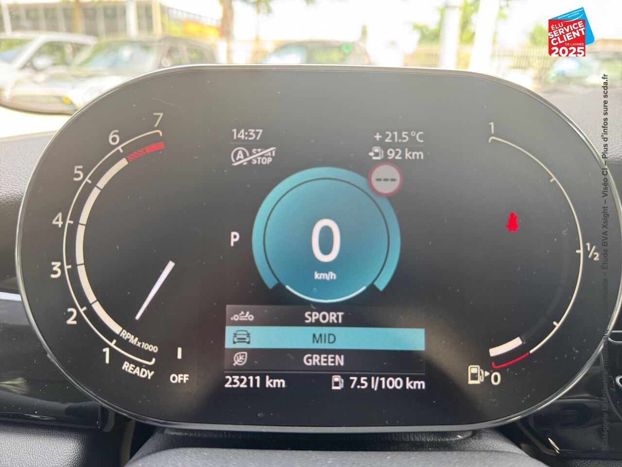 Véhicule d'occasion MINI MINI COOPER S 178CH BVA7 TOUVRANT SIEGES CHAUF GPS RADAR AR CARPLAY chez Hyundai Epernay