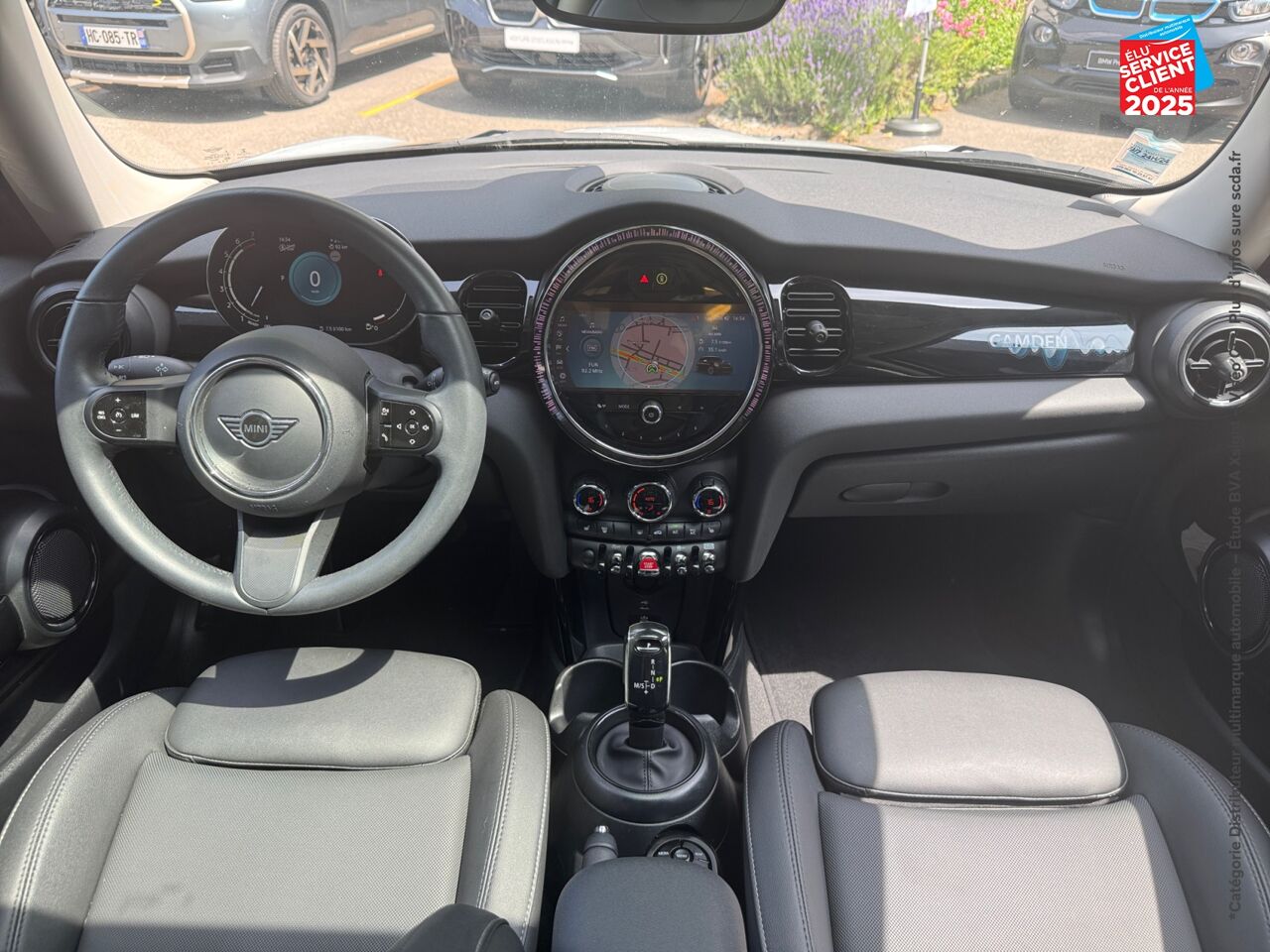 Véhicule d'occasion MINI MINI COOPER S 178CH BVA7 TOUVRANT SIEGES CHAUF GPS RADAR AR CARPLAY chez Hyundai Epernay