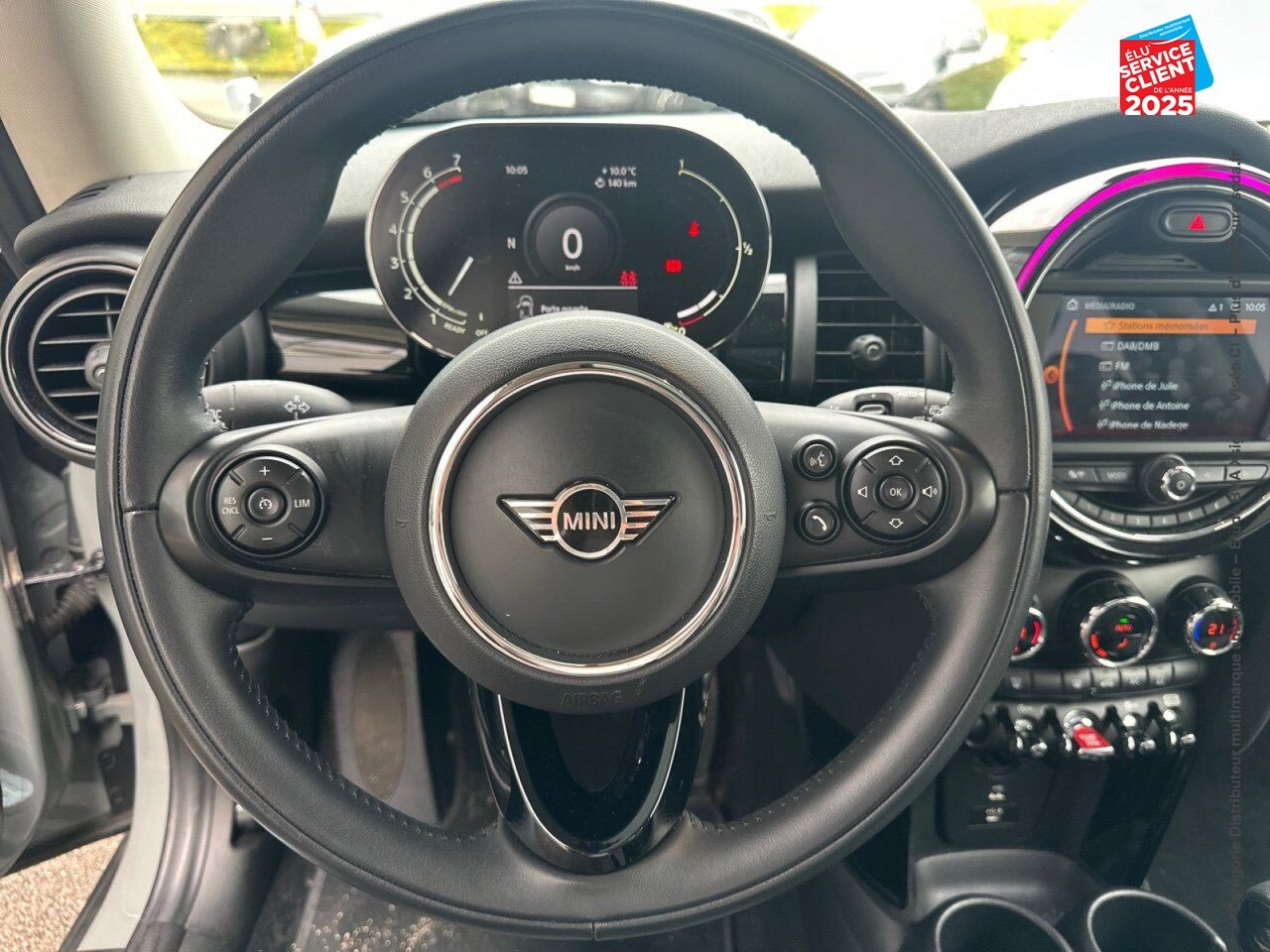 Véhicule d'occasion MINI MINI COOPER 136CH EDITION GREENWICH chez BMW Pontarlier