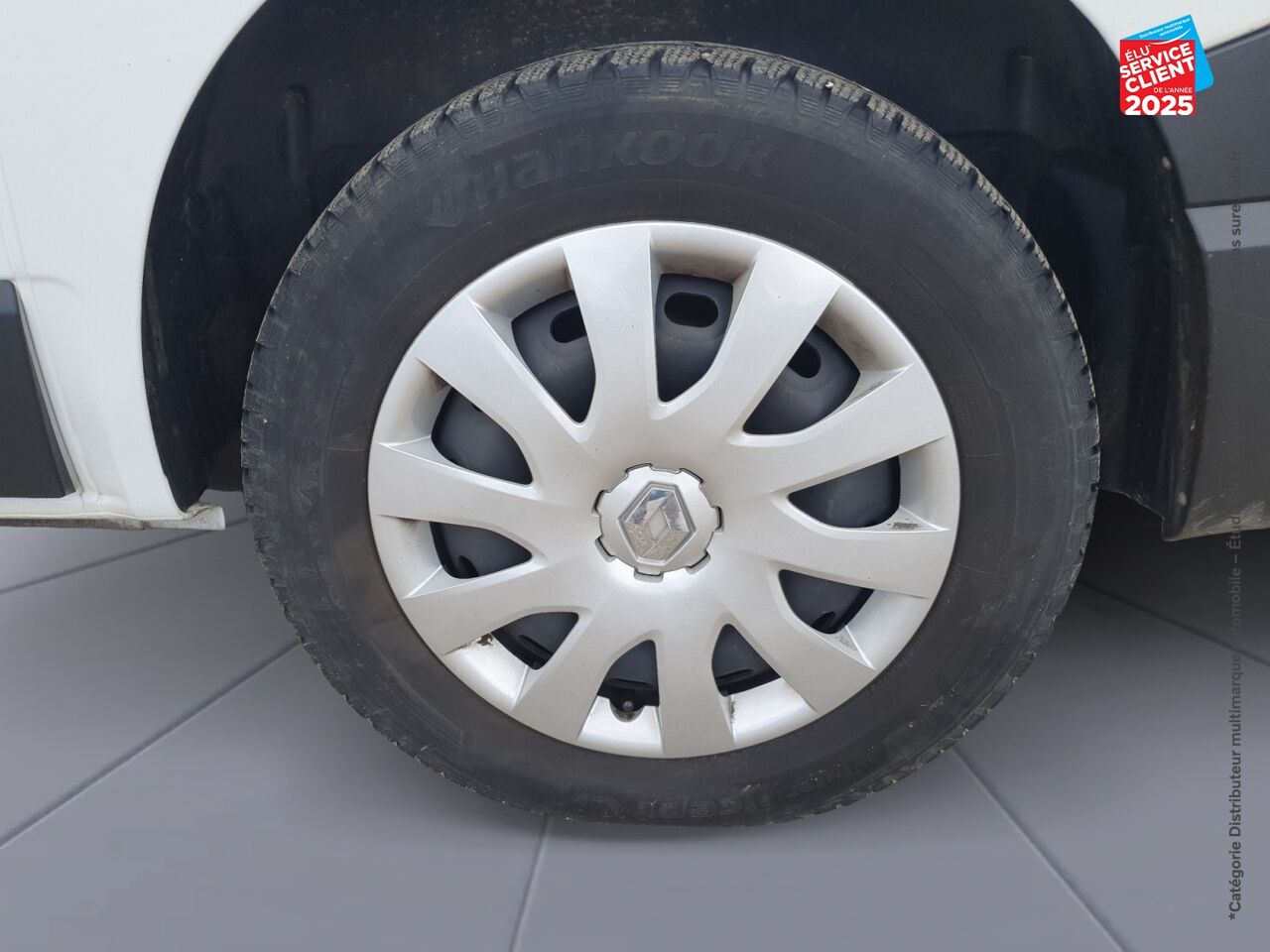 Véhicule d'occasion RENAULT TRAFIC FG L1H1 1000 1.6 DCI 120CH CONFORT EURO6 GPS chez Toyota Saint Dizier