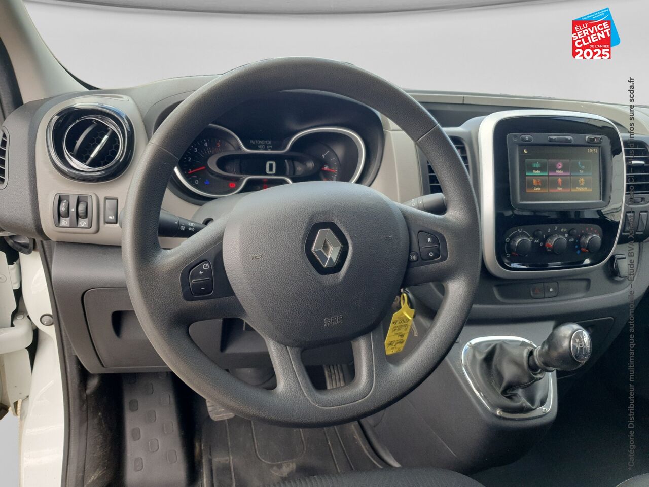 Véhicule d'occasion RENAULT TRAFIC FG L1H1 1000 1.6 DCI 120CH CONFORT EURO6 GPS chez Toyota Saint Dizier