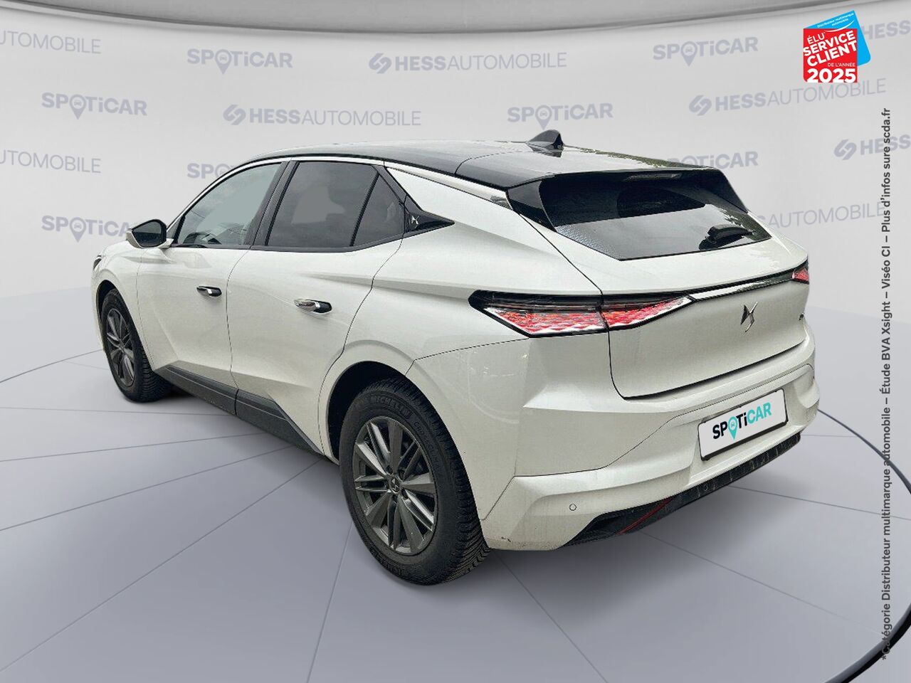 Véhicule d'occasion DS DS 4 BLUEHDI 130CH BASTILLE AUTOMATIQUE CARPLAY chez BMW Besançon