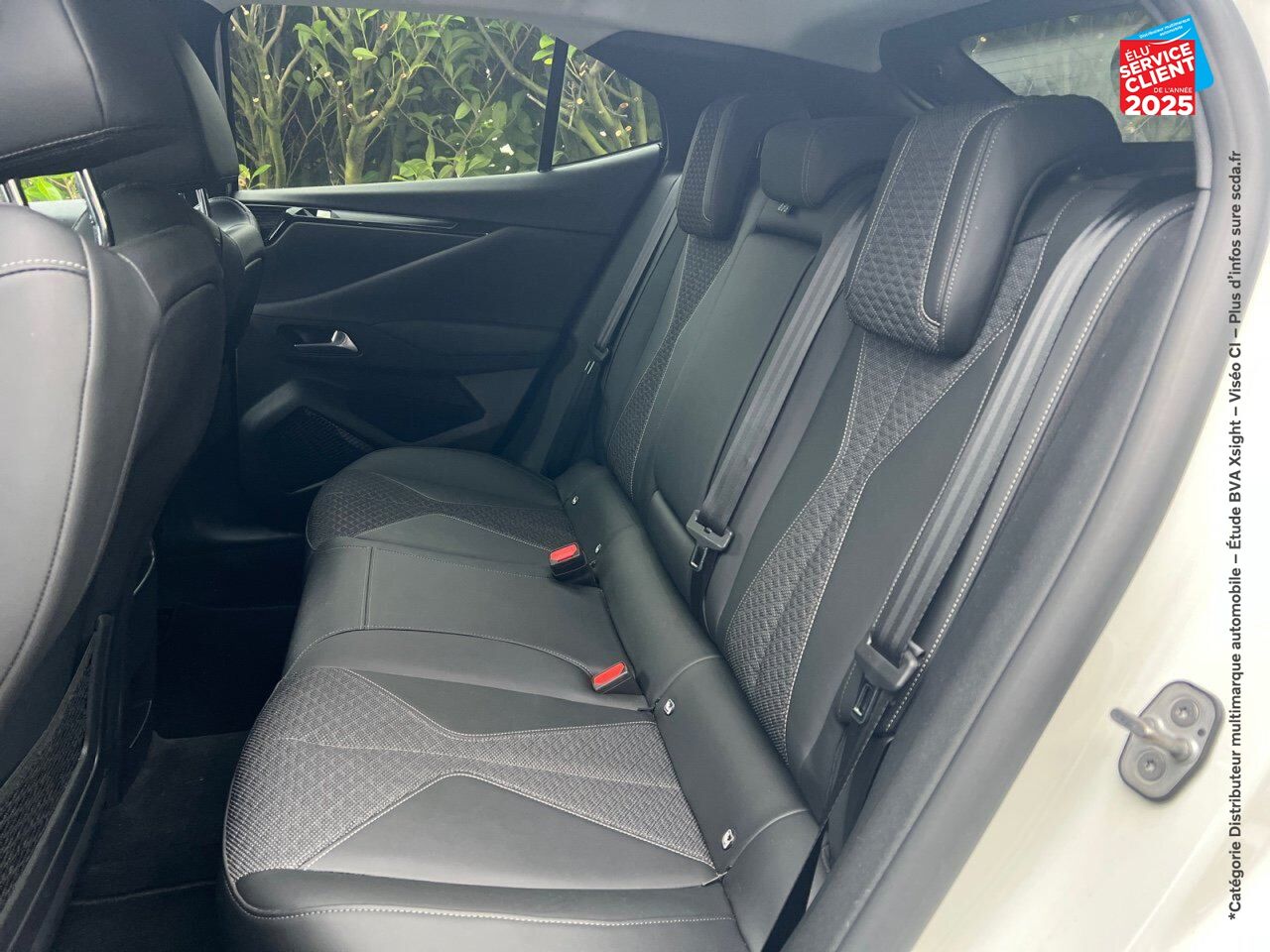 Véhicule d'occasion DS DS 4 BLUEHDI 130CH BASTILLE AUTOMATIQUE CARPLAY chez BMW Besançon