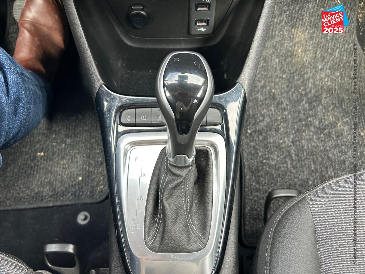 Véhicule d'occasion OPEL CROSSLAND 1.2 TURBO 130CH ELEGANCE BUSINESS BVA chez Renault Saint-Louis
