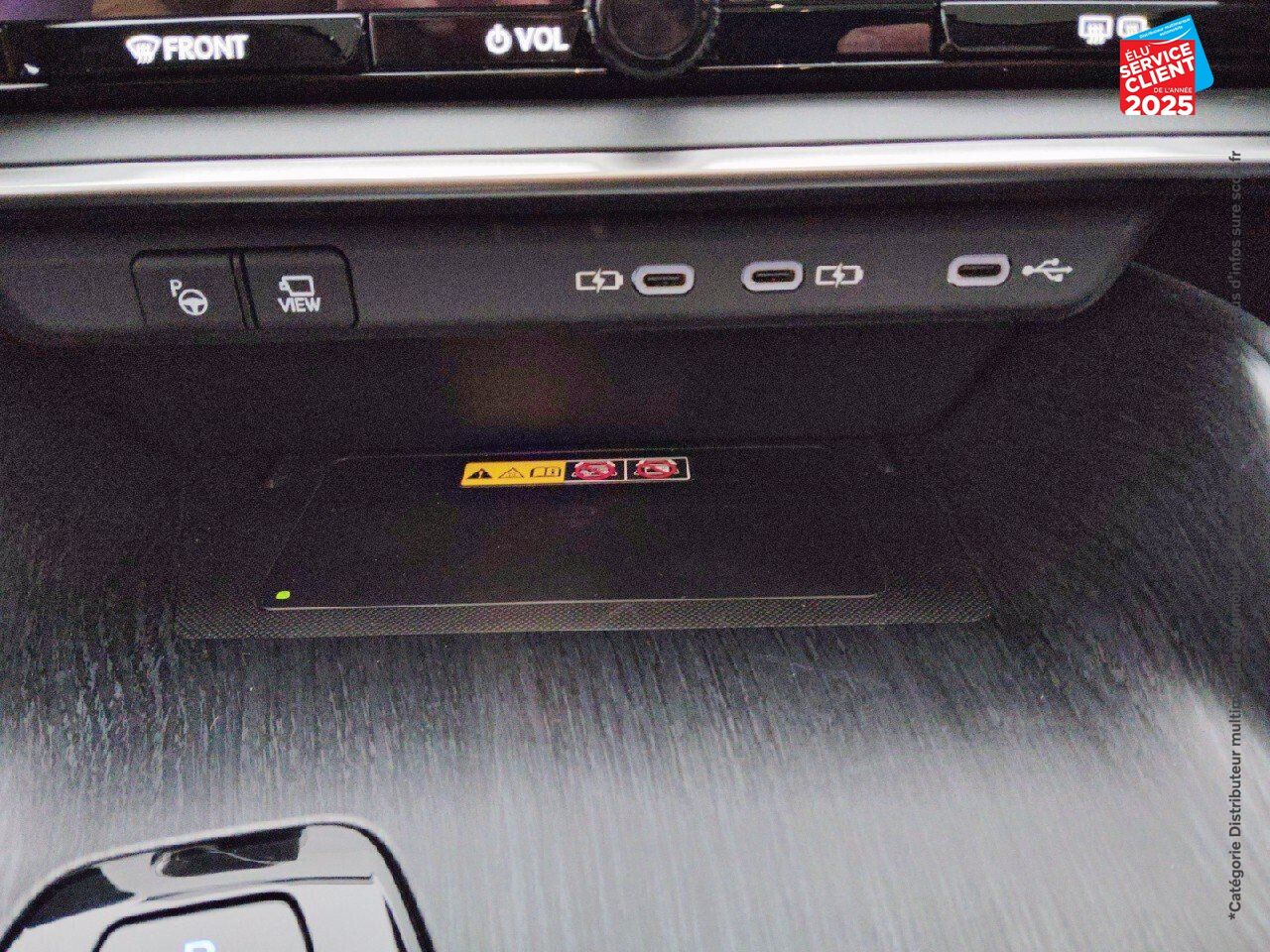 Véhicule d'occasion LEXUS RZ 450E EXECUTIVE TPANO SIEGES CHAUF/VENTIL VOLANT CHAUF GPS CAMERA chez BMW Pontarlier