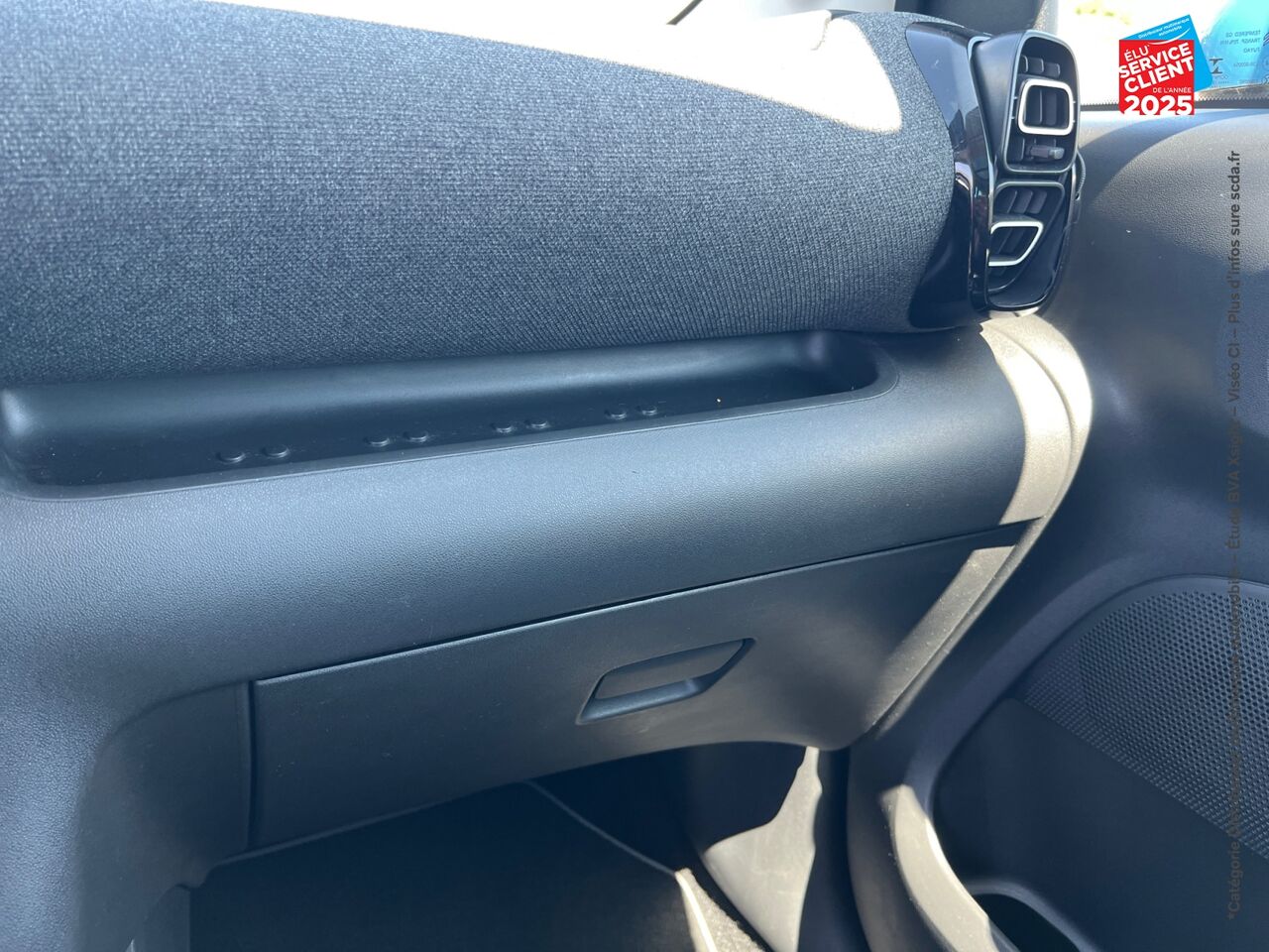 Véhicule d'occasion CITROEN C3 AIRCROSS PURETECH 110CH SS RIP CURL EAT6 E6.D-TEMP chez Nissan Strasbourg