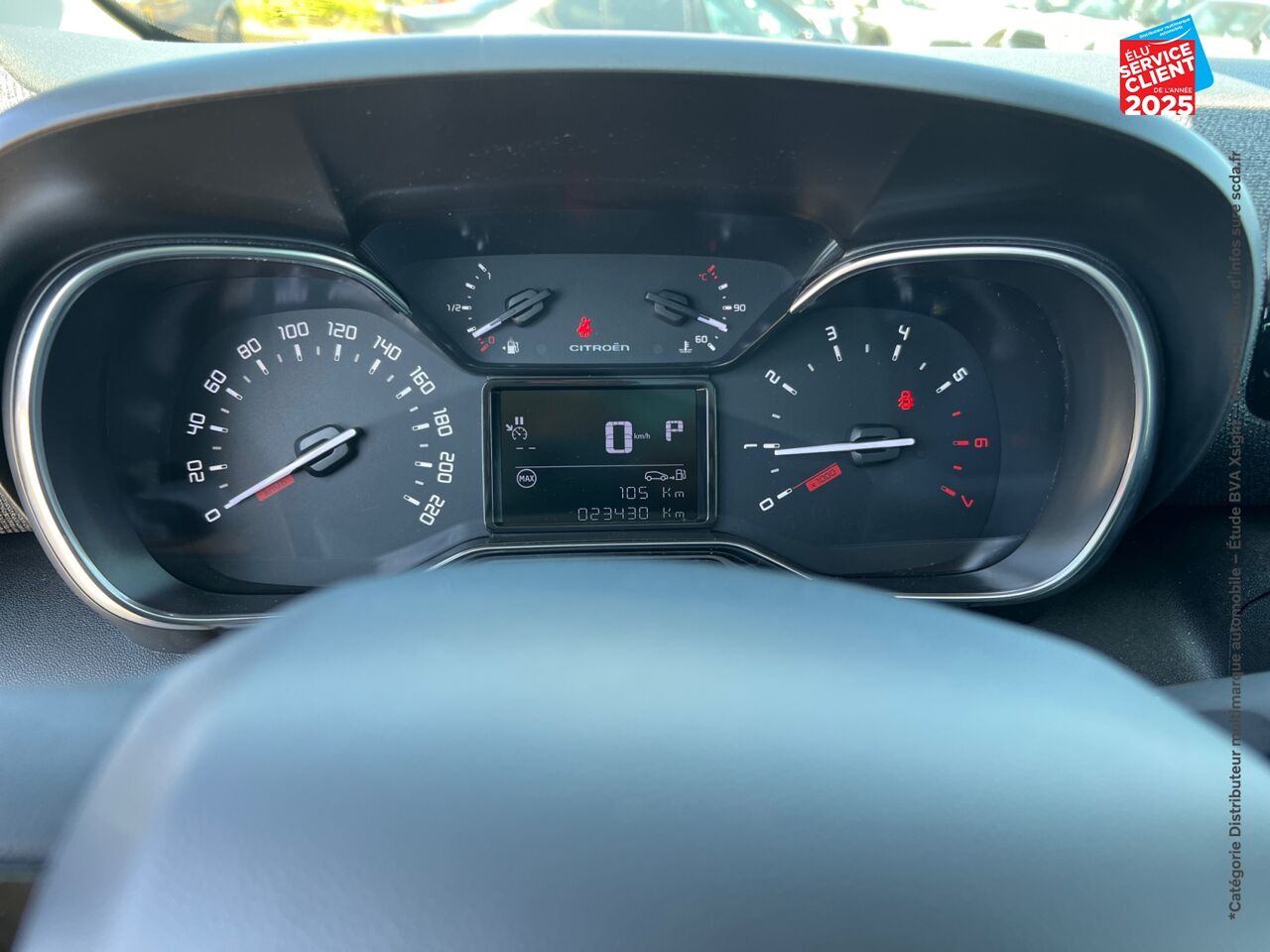 Véhicule d'occasion CITROEN C3 AIRCROSS PURETECH 110CH SS RIP CURL EAT6 E6.D-TEMP chez Nissan Strasbourg