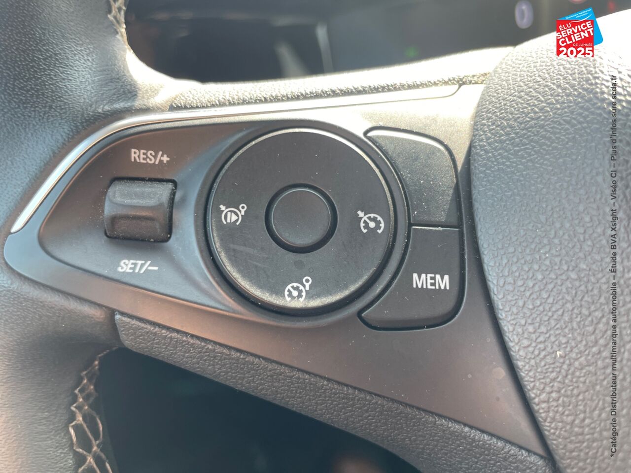 Véhicule d'occasion OPEL MOKKA 1.2 TURBO 130CH ELEGANCE CAMERA CARPLAY chez Toyota Bar le Duc