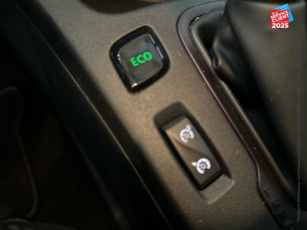 Véhicule d'occasion RENAULT ZOE STAR WARS CHARGE NORMALE R90 chez Opel Verdun