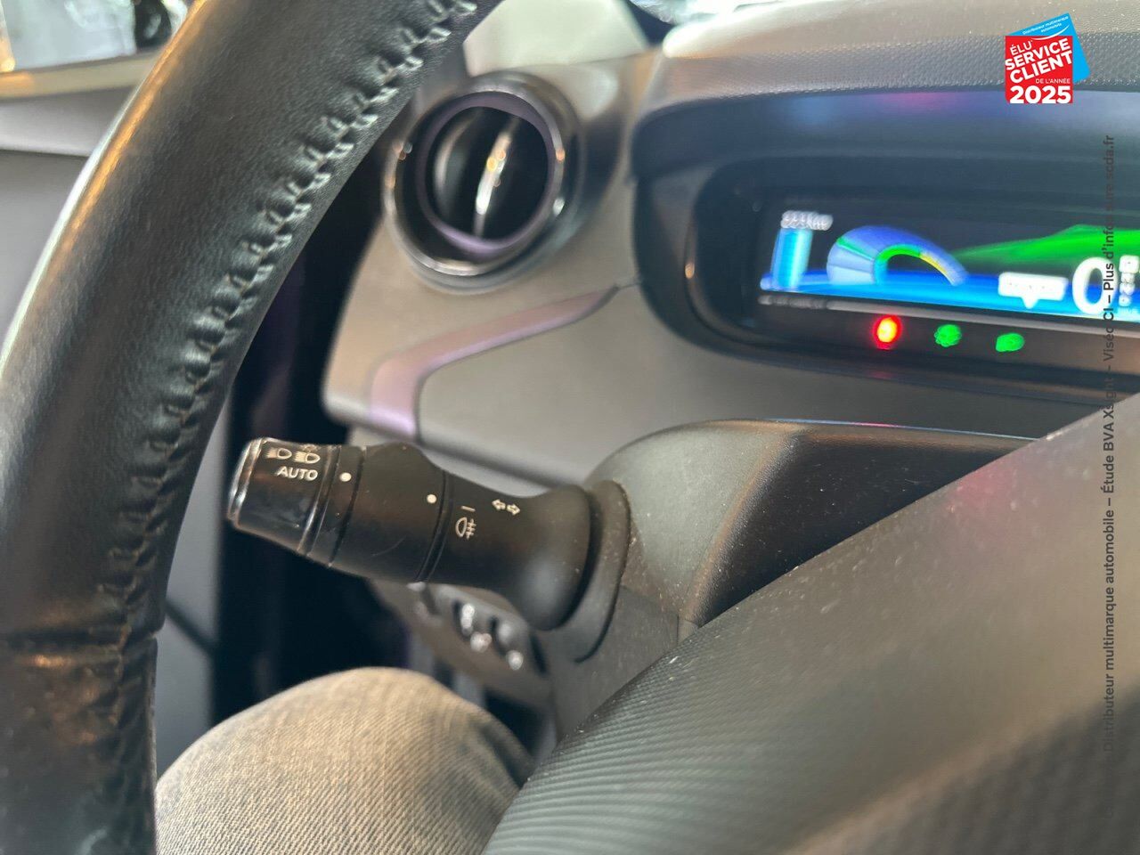 Véhicule d'occasion RENAULT ZOE STAR WARS CHARGE NORMALE R90 chez Opel Verdun