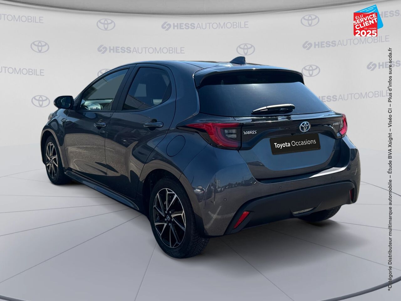 Véhicule d'occasion TOYOTA YARIS 116H DESIGN 5P MY22 CAMERA CARPLAY chez Dacia Belfort