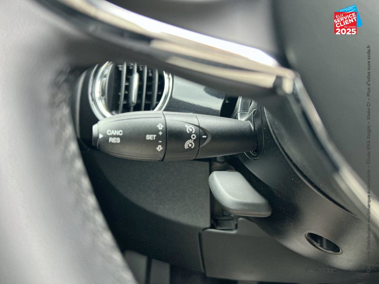 Véhicule d'occasion FIAT 500C 1.0 70CH BSG S/S PACK CONFORT chez Opel Saint-Dizier