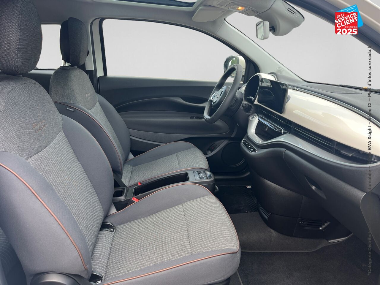 Véhicule d'occasion FIAT 500 E 118CH ICONE chez HESS Automobile