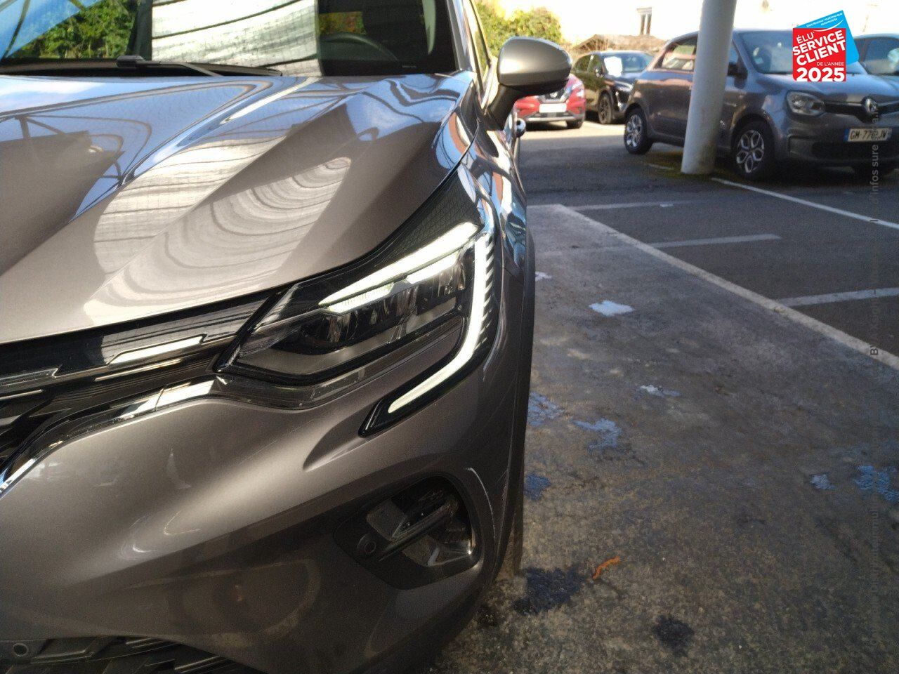 Véhicule d'occasion RENAULT CAPTUR 1.6 E-TECH HYBRIDE RECHARGEABLE 160CH INTENS -21 chez Renault Sélestat