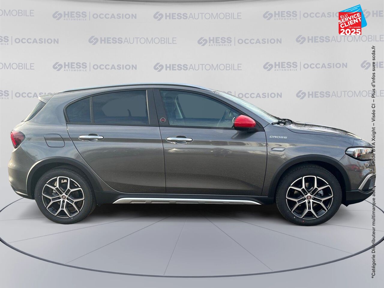 Véhicule d'occasion FIAT TIPO CROSS 1.5 FIREFLY TURBO 130CH S/S RED HYBRID DCT7 MY22 CARPLAY chez Toyota Thionville