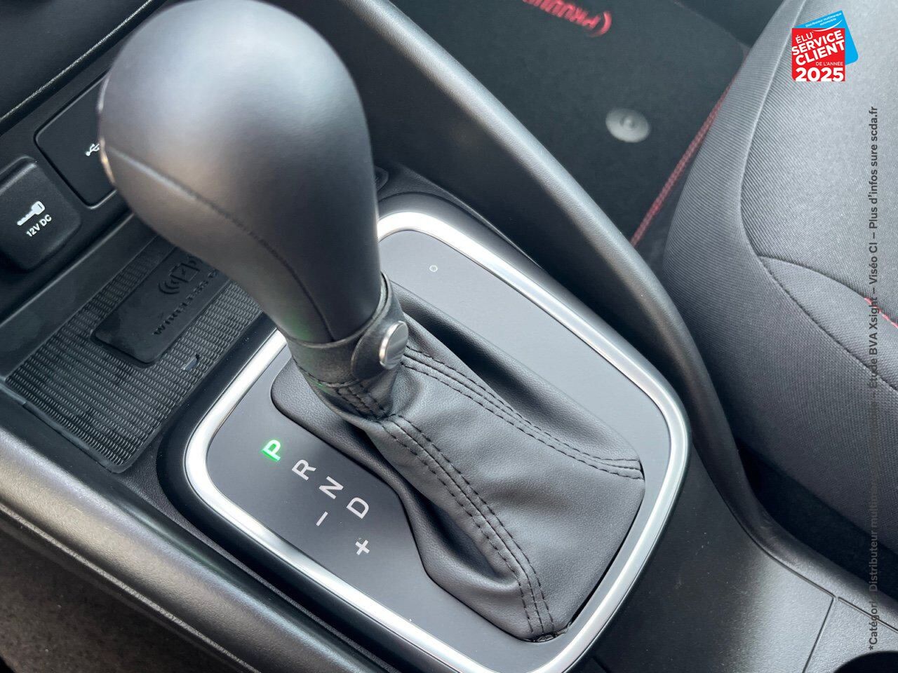 Véhicule d'occasion FIAT TIPO CROSS 1.5 FIREFLY TURBO 130CH S/S RED HYBRID DCT7 MY22 CARPLAY chez Toyota Thionville