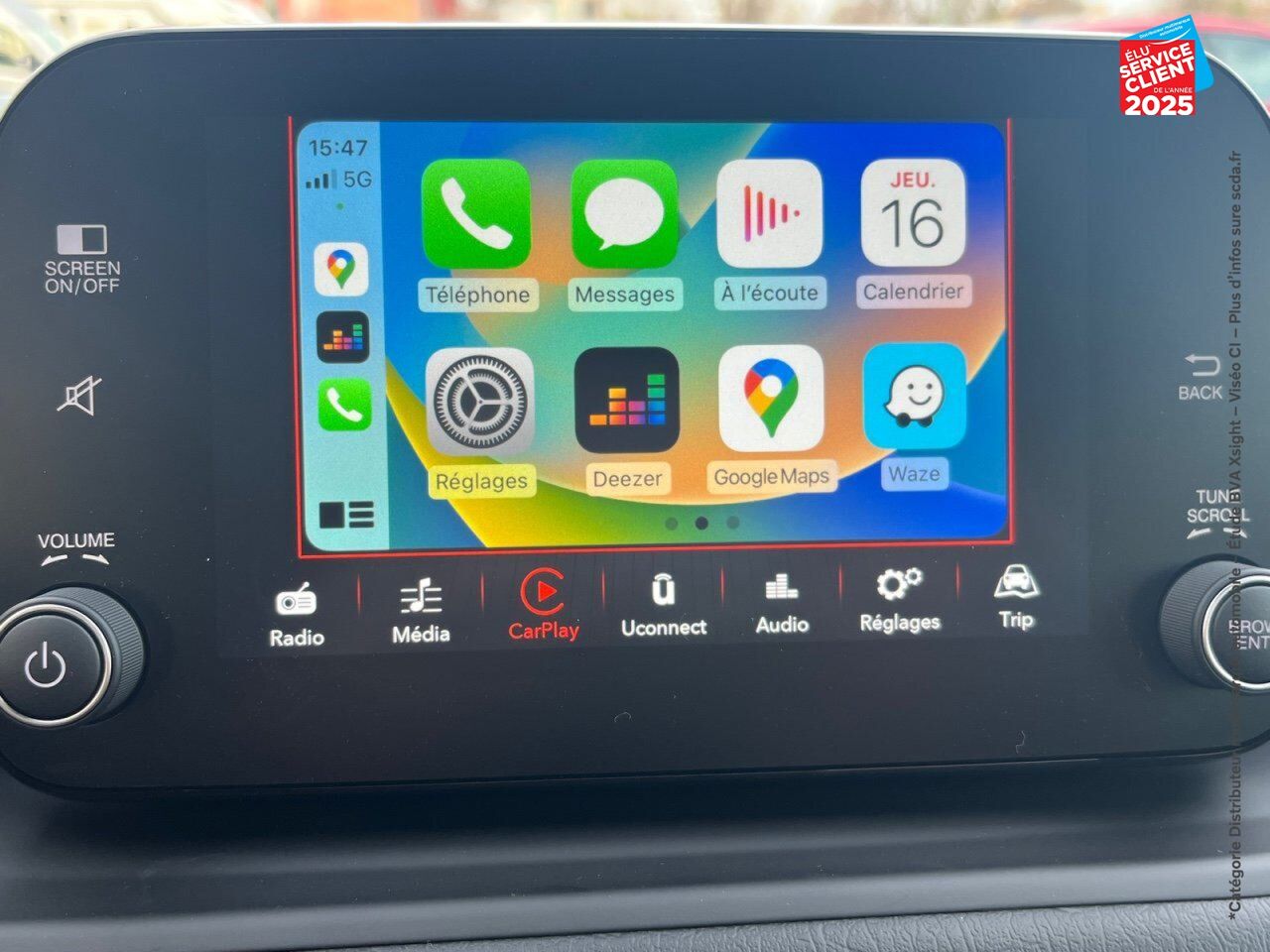Véhicule d'occasion FIAT TIPO CROSS 1.5 FIREFLY TURBO 130CH S/S RED HYBRID DCT7 MY22 CARPLAY chez Toyota Thionville