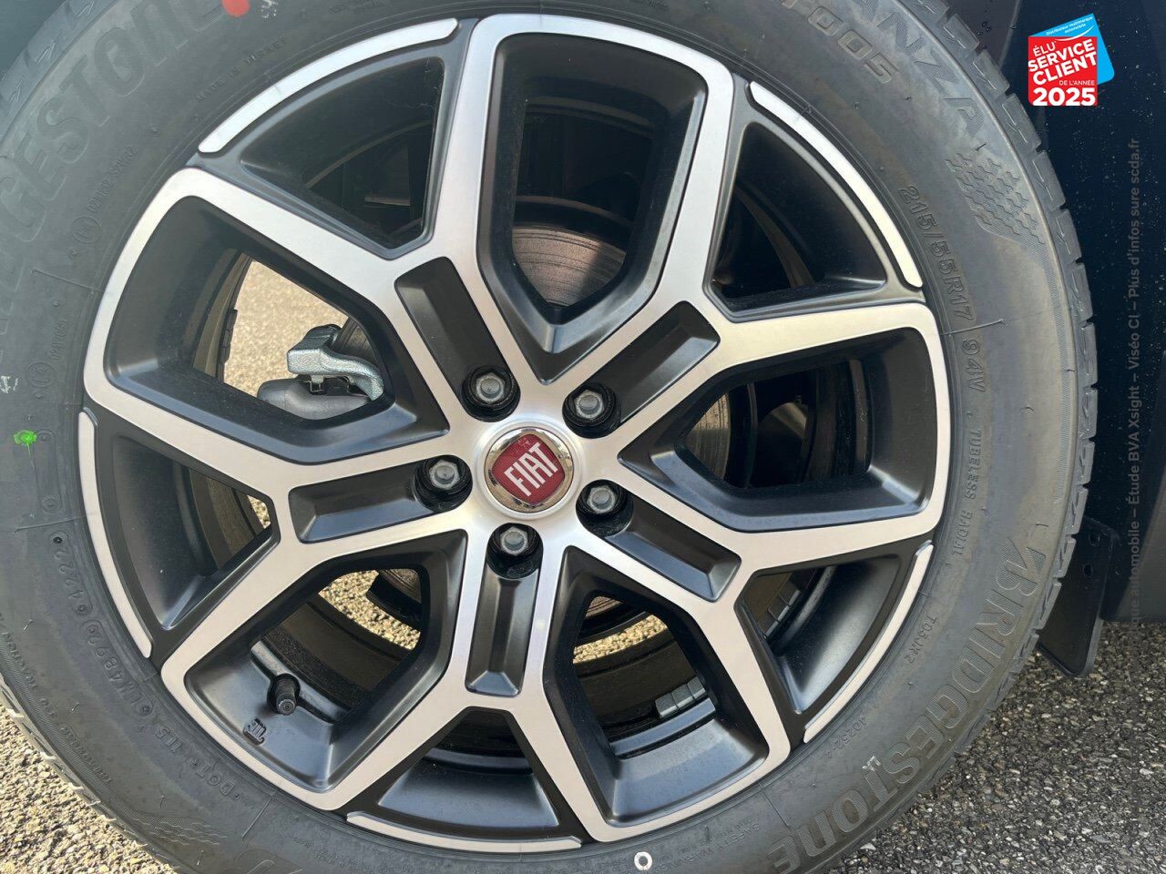 Véhicule d'occasion FIAT TIPO CROSS 1.5 FIREFLY TURBO 130CH S/S RED HYBRID DCT7 MY22 CARPLAY chez Toyota Thionville
