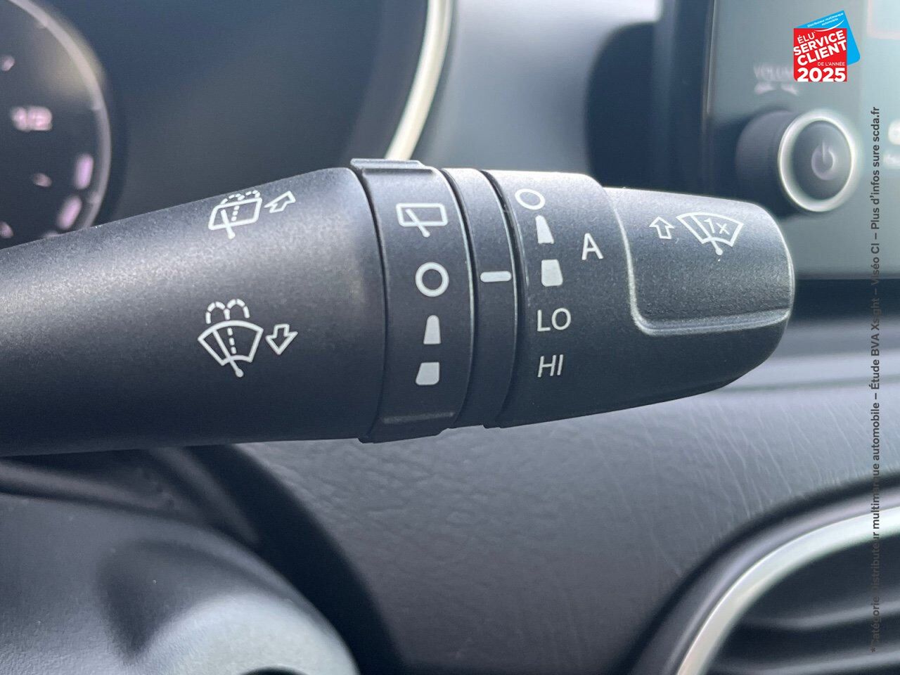 Véhicule d'occasion FIAT TIPO CROSS 1.5 FIREFLY TURBO 130CH S/S RED HYBRID DCT7 MY22 CARPLAY chez Toyota Thionville