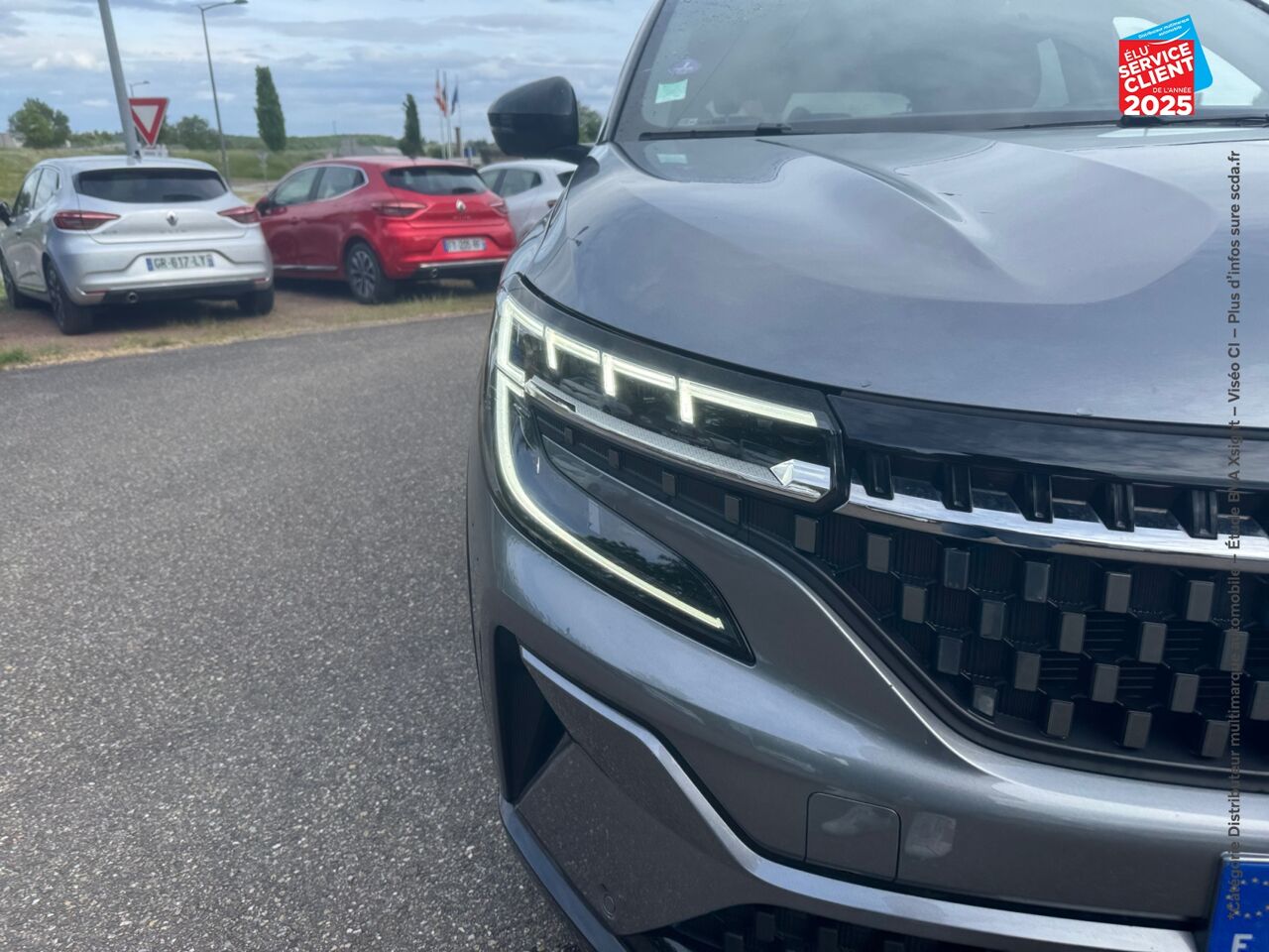 Véhicule d'occasion RENAULT AUSTRAL 1.2 E-TECH FULL HYBRID 200CH ICONIC chez Renault Colmar
