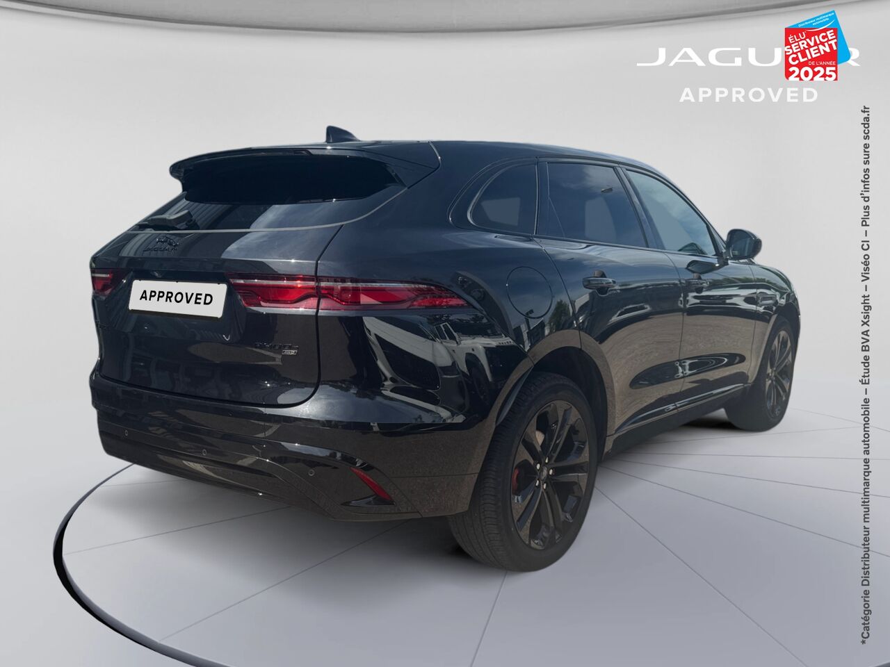 Véhicule d'occasion JAGUAR F-PACE P400E PLUG-IN-HYBRID R-DYNAMIC SE BVA8 AWD chez BMW Pontarlier