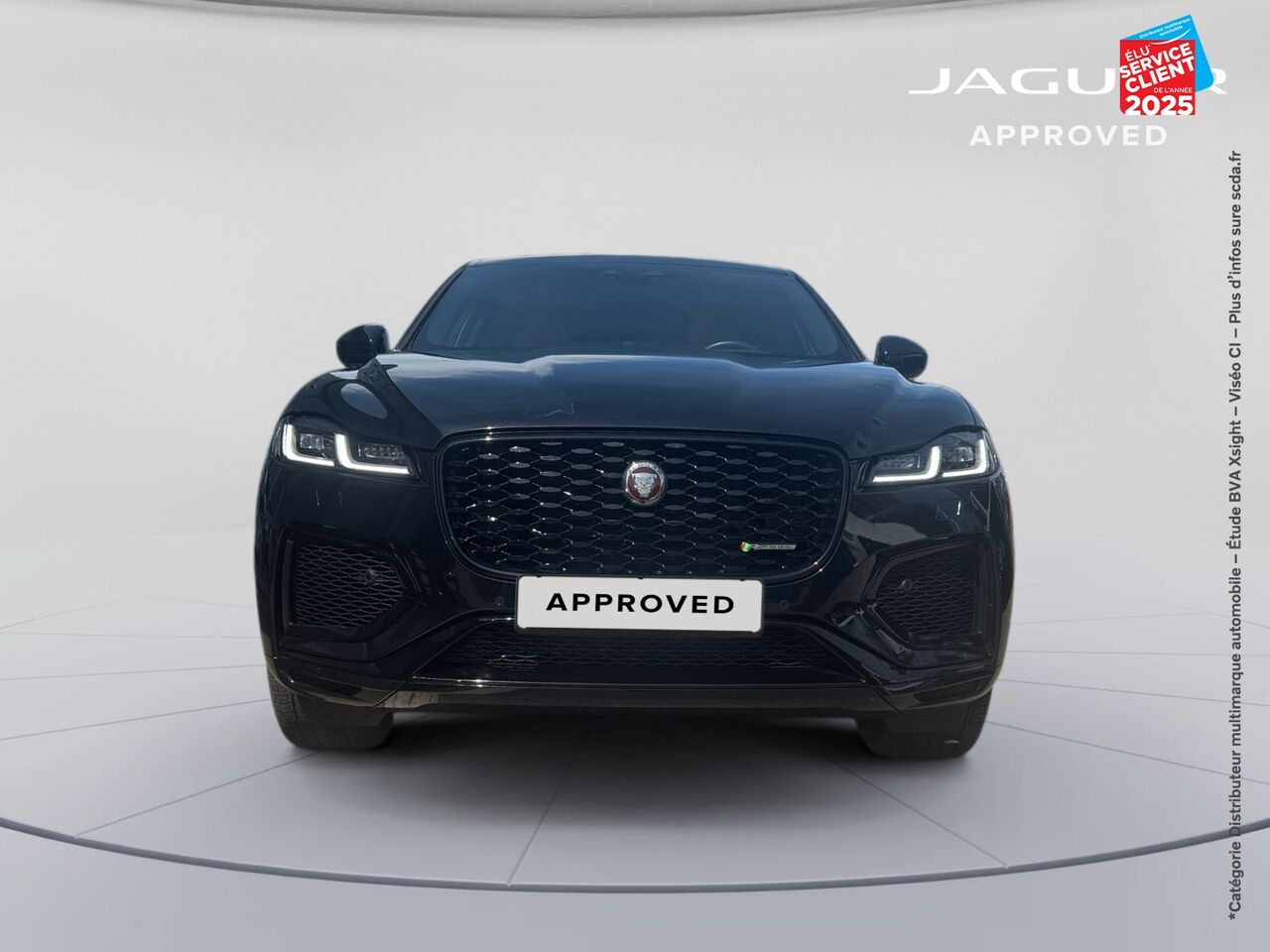 Véhicule d'occasion JAGUAR F-PACE P400E PLUG-IN-HYBRID R-DYNAMIC SE BVA8 AWD chez BMW Pontarlier