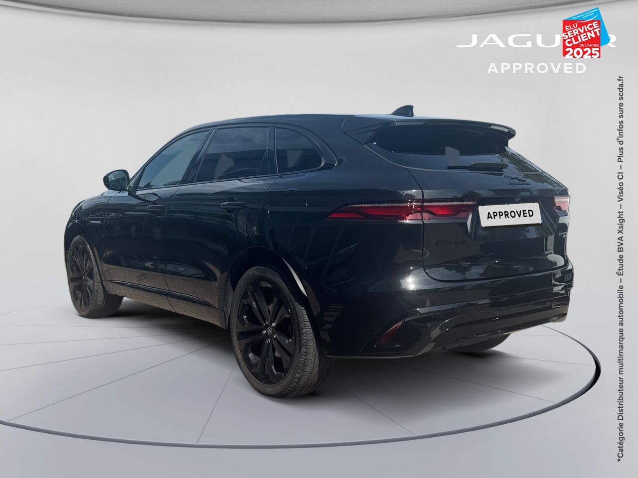 Véhicule d'occasion JAGUAR F-PACE P400E PLUG-IN-HYBRID R-DYNAMIC SE BVA8 AWD chez BMW Pontarlier