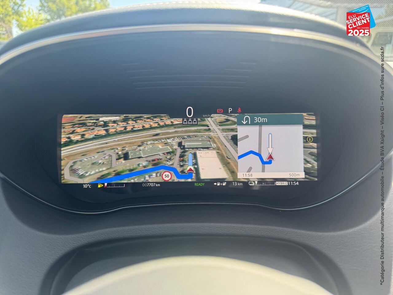 Véhicule d'occasion JAGUAR E-PACE P300E PHEV 309CH R-DYNAMIC HSE chez Renault Saint-Louis