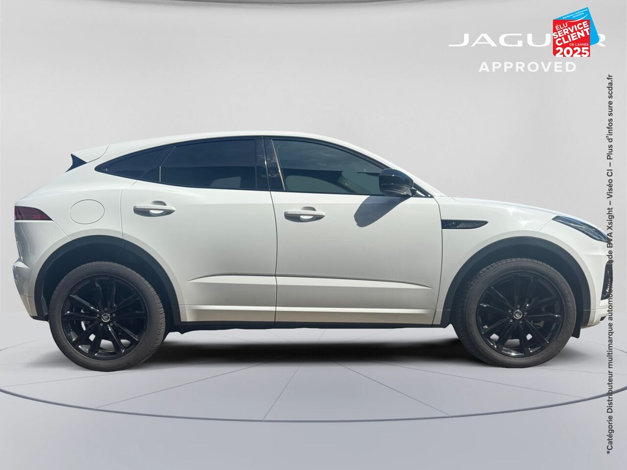Véhicule d'occasion JAGUAR E-PACE P300E PHEV 309CH R-DYNAMIC HSE chez Renault Saint-Louis