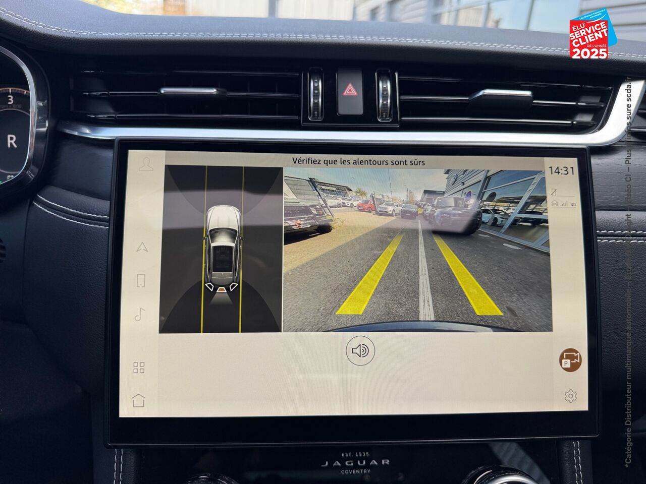 Véhicule d'occasion JAGUAR F-PACE P400E PLUG-IN-HYBRID R-DYNAMIC HSE BVA8 AWD chez BMW Pontarlier