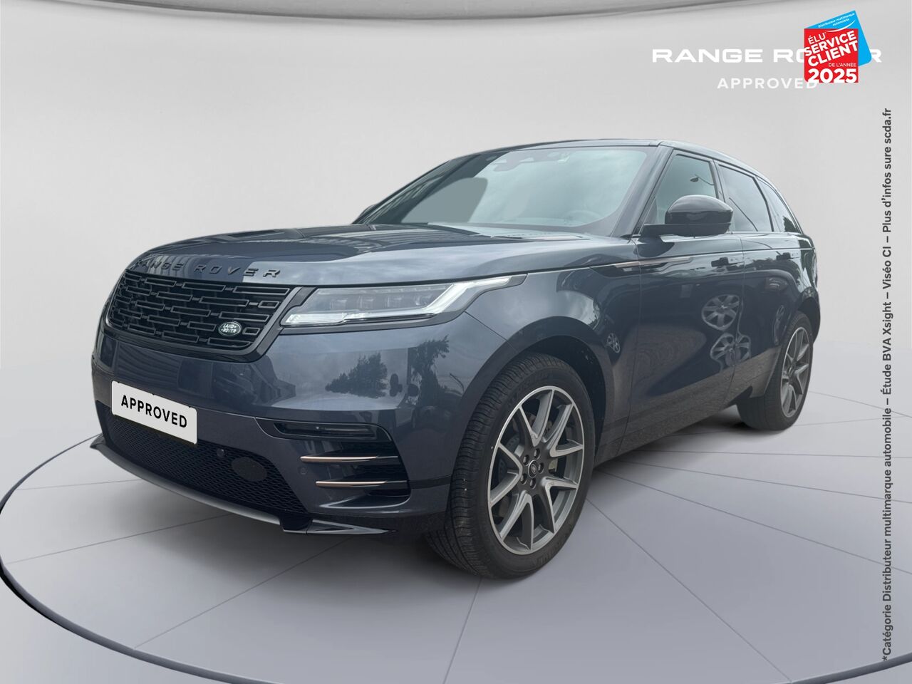 Véhicule d'occasion LAND-ROVER RANGE ROVER VELAR 2.0 P400E 404CH PHEV DYNAMIC HSE AWD BVA chez Renault Saint-Louis