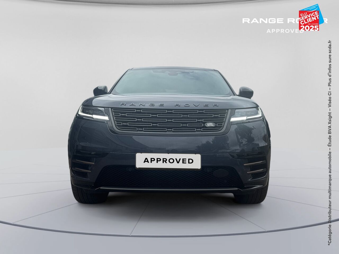 Véhicule d'occasion LAND-ROVER RANGE ROVER VELAR 2.0 P400E 404CH PHEV DYNAMIC HSE AWD BVA chez Renault Saint-Louis