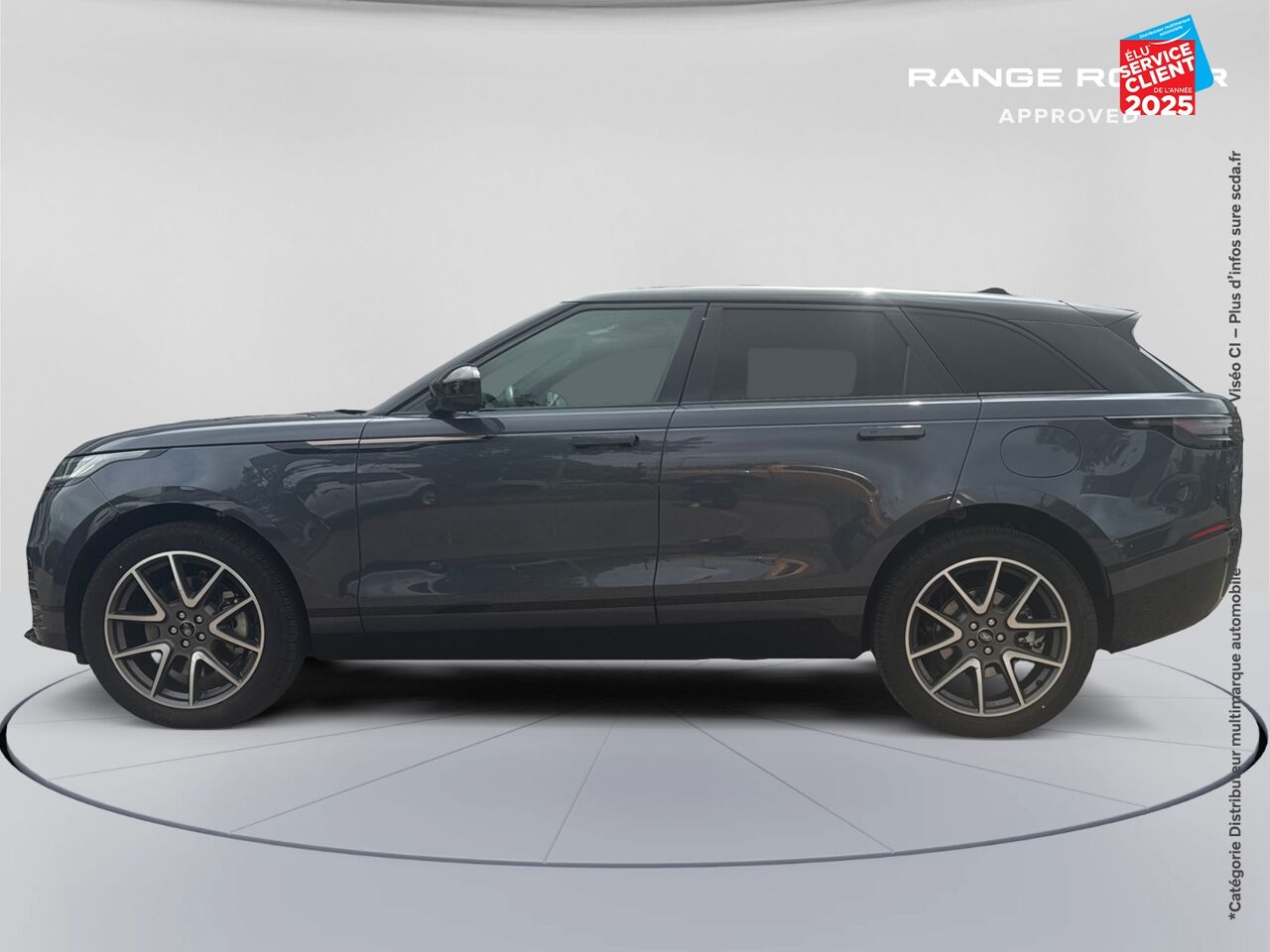 Véhicule d'occasion LAND-ROVER RANGE ROVER VELAR 2.0 P400E 404CH PHEV DYNAMIC HSE AWD BVA chez Renault Saint-Louis