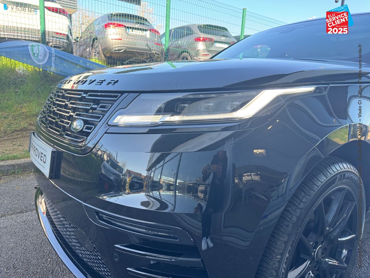 Véhicule d'occasion LAND-ROVER RANGE ROVER VELAR 2.0 P400E 404CH PHEV R-DYNAMIC HSE AWD BVA chez Renault Sélestat