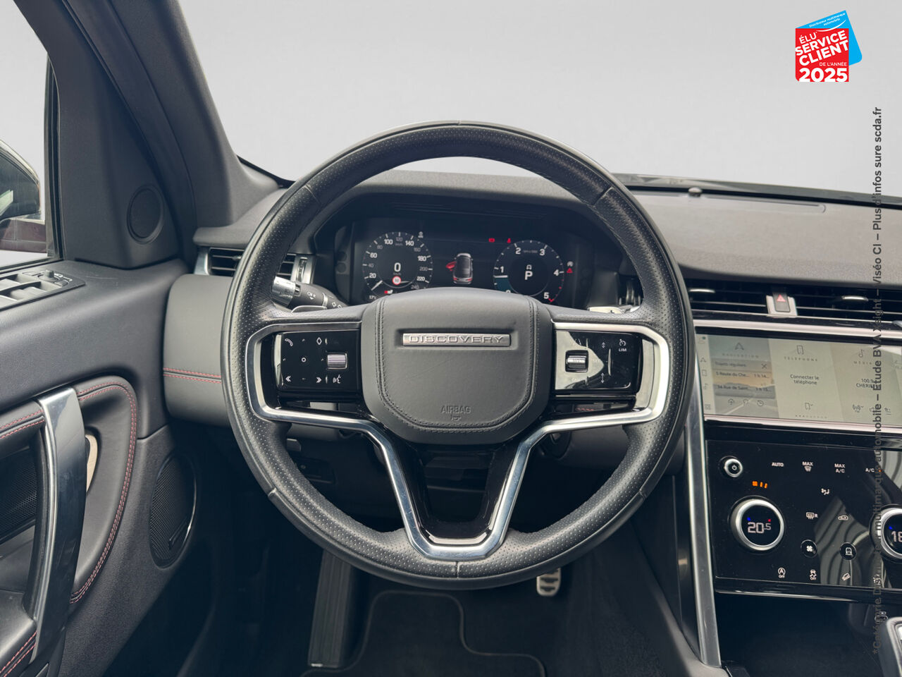 Véhicule d'occasion LAND-ROVER DISCOVERY SPORT D200 R-DYNAMIC HSE AWD BVA MARK VI chez Land Rover Metz