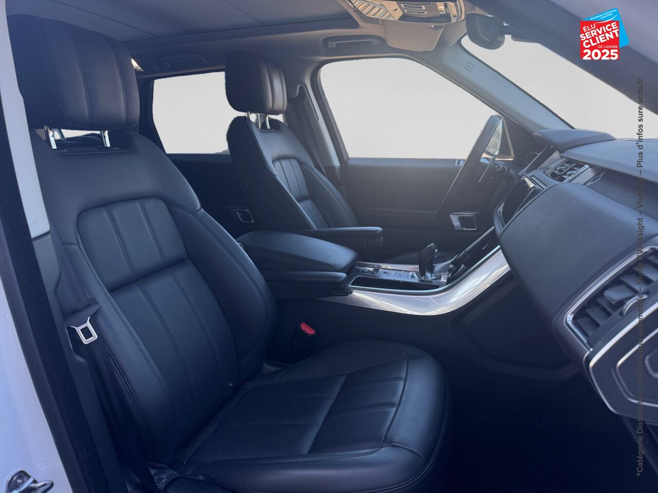 Véhicule d'occasion LAND-ROVER RANGE ROVER SPORT 2.0 P400E 404CH HSE MARK VII TOUVRANT SIEGES CHAUF/CUIR GPS CAMERA MERIDIAN chez Land Rover Strasbourg
