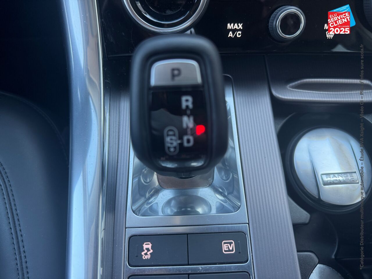 Véhicule d'occasion LAND-ROVER RANGE ROVER SPORT 2.0 P400E 404CH HSE MARK VII TOUVRANT SIEGES CHAUF/CUIR GPS CAMERA MERIDIAN chez Land Rover Strasbourg