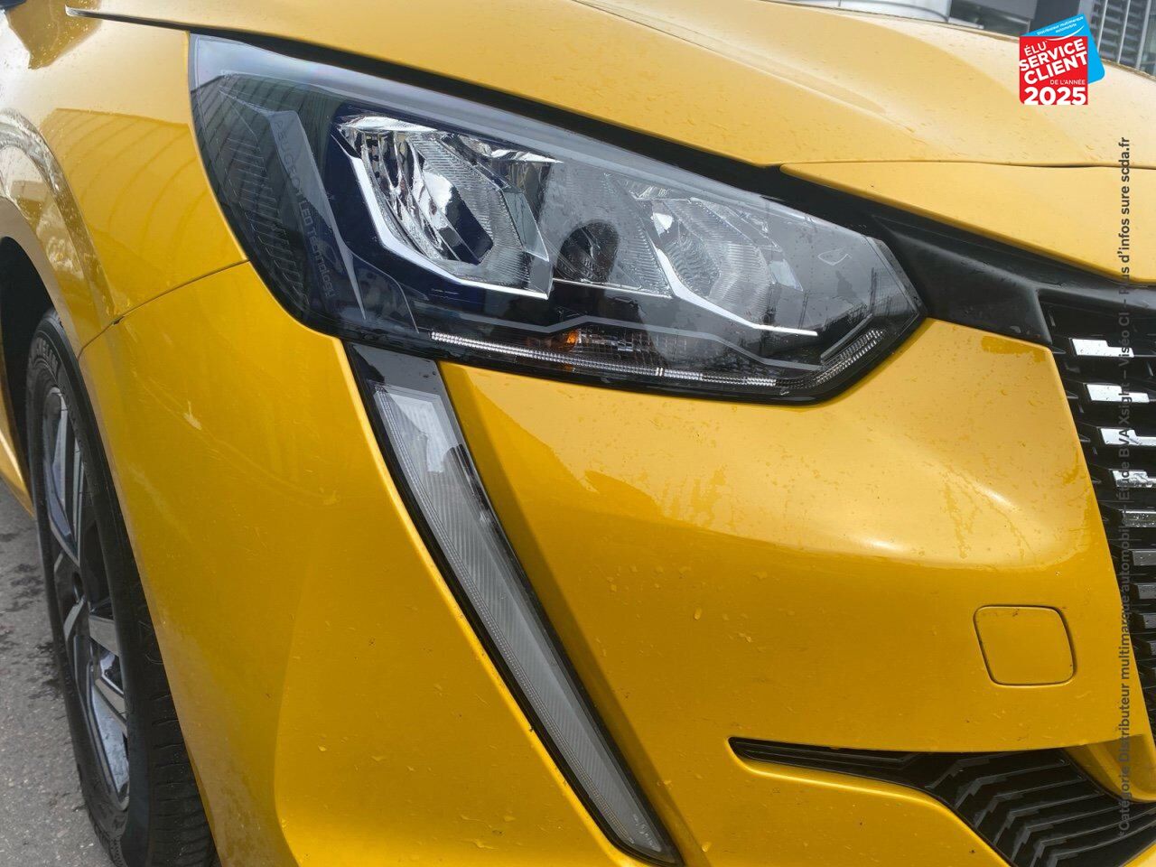 Véhicule d'occasion PEUGEOT 208 1.2 PURETECH 100CH S/S ALLURE PACK EAT8 CAMERA CARPLAY chez Renault Strasbourg