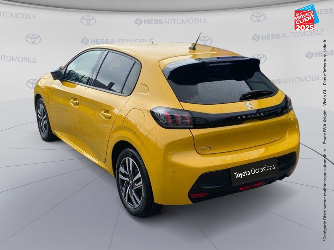 Véhicule d'occasion PEUGEOT 208 1.2 PURETECH 100CH S/S ALLURE PACK EAT8 CAMERA CARPLAY chez Renault Strasbourg