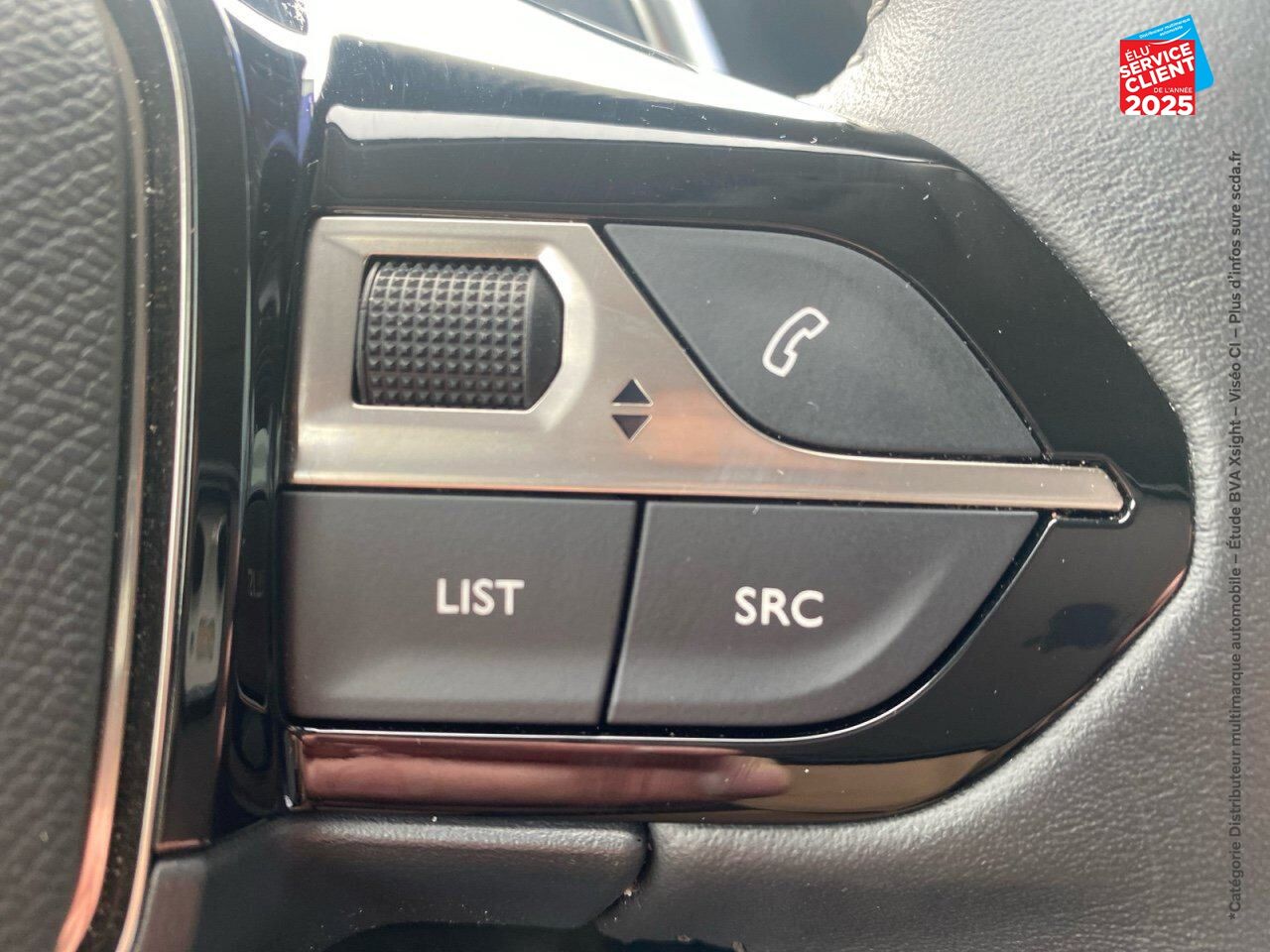 Véhicule d'occasion PEUGEOT 208 1.2 PURETECH 100CH S/S ALLURE PACK EAT8 CAMERA CARPLAY chez Renault Strasbourg
