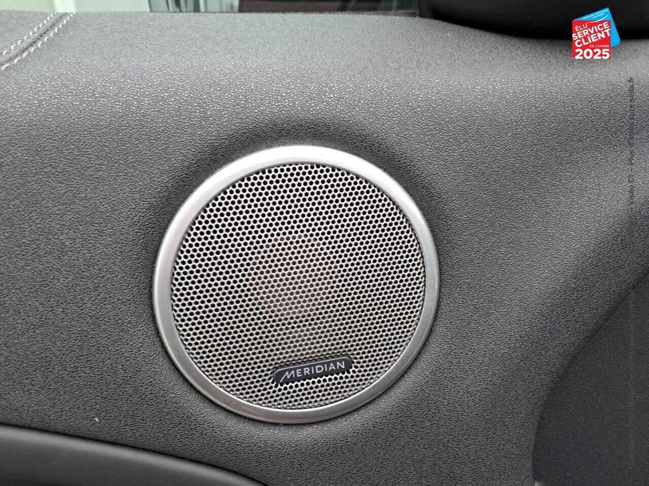 Véhicule d'occasion LAND-ROVER RANGE EVOQUE CAB 2.0 TD4 180 HSE DYNAMIC BVA MARK IV SIEGES CHAUF/CUIR GPS CAMERA MERIDIAN chez BMW Besançon