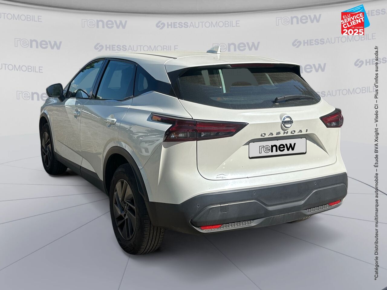 Véhicule d'occasion NISSAN QASHQAI 1.3 MILD HYBRID 140CH BUSINESS EDITION CAM360 chez Nissan Qashqai occasion