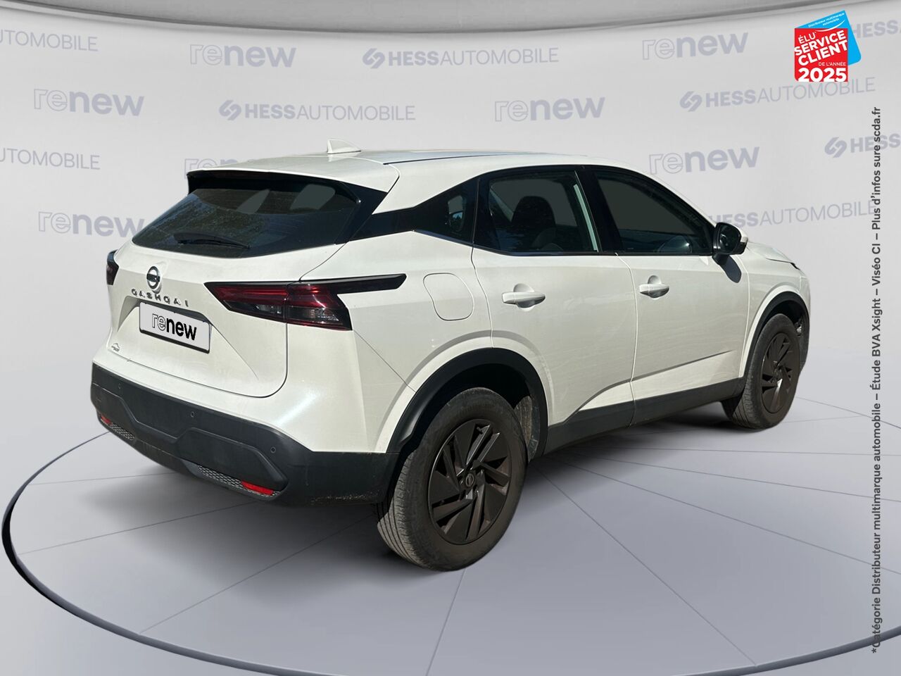 Véhicule d'occasion NISSAN QASHQAI 1.3 MILD HYBRID 140CH BUSINESS EDITION CAM360 chez Nissan Qashqai occasion