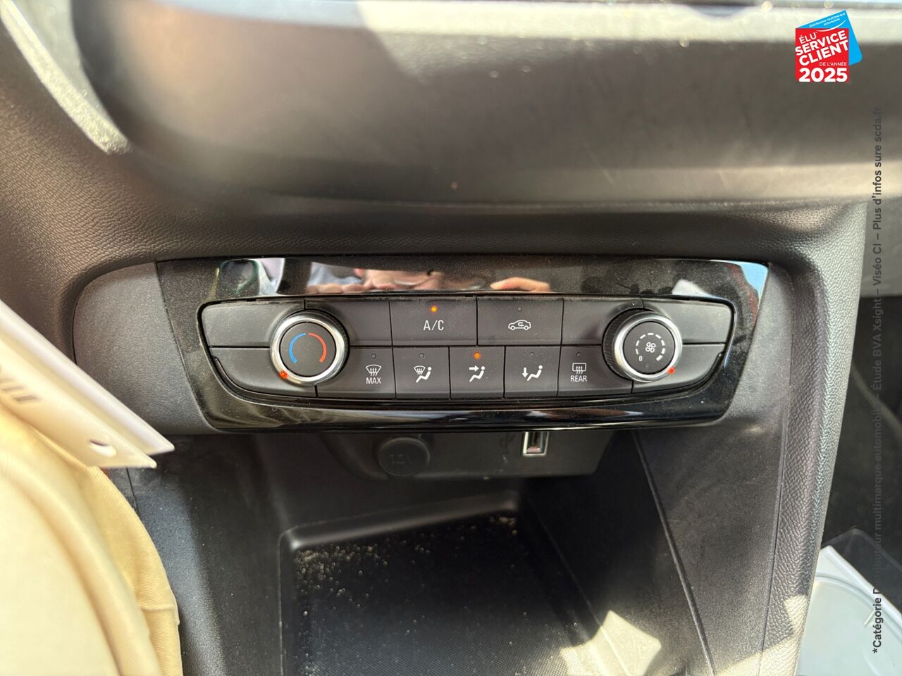 Véhicule d'occasion OPEL CORSA 1.2 TURBO 100CH ELEGANCE GPS chez Opel Besançon