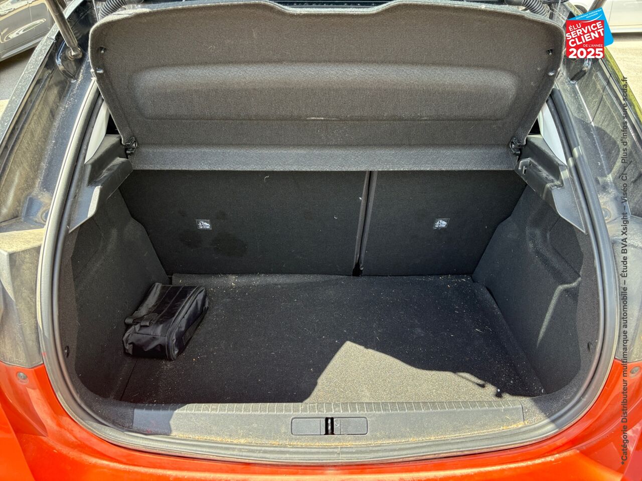 Véhicule d'occasion OPEL CORSA 1.2 TURBO 100CH ELEGANCE GPS chez Opel Besançon