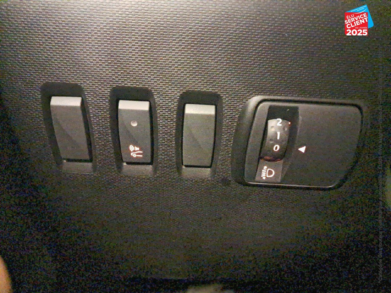 Véhicule d'occasion RENAULT TWINGO E-TECH ELECTRIC ZEN R80 ACHAT INTEGRAL - 21MY chez Hyundai Reims